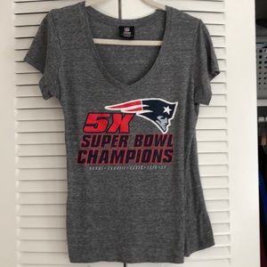 New England Patriots women’s tshirt